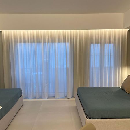 La Finestra Sul Mare Modern Apartment Giardini Naxos Eksteriør bilde