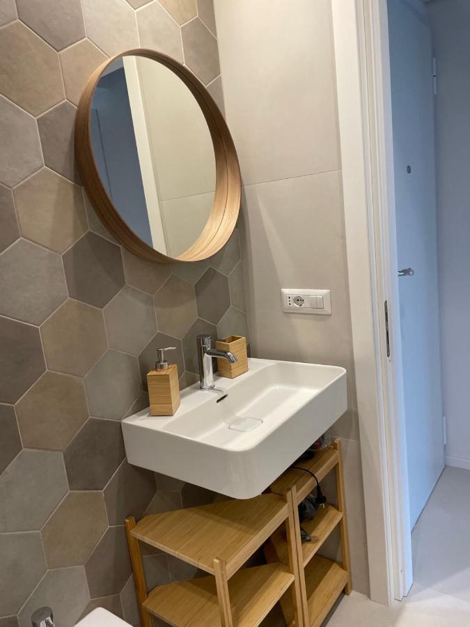 La Finestra Sul Mare Modern Apartment Giardini Naxos Eksteriør bilde