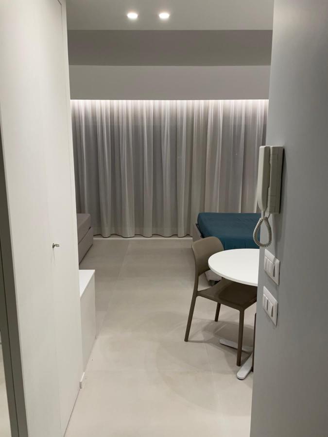 La Finestra Sul Mare Modern Apartment Giardini Naxos Eksteriør bilde