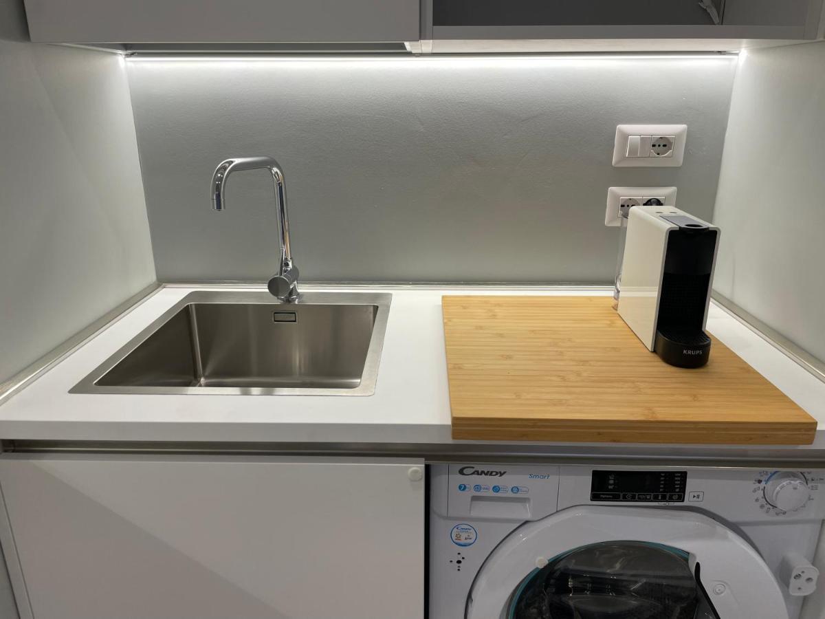La Finestra Sul Mare Modern Apartment Giardini Naxos Eksteriør bilde